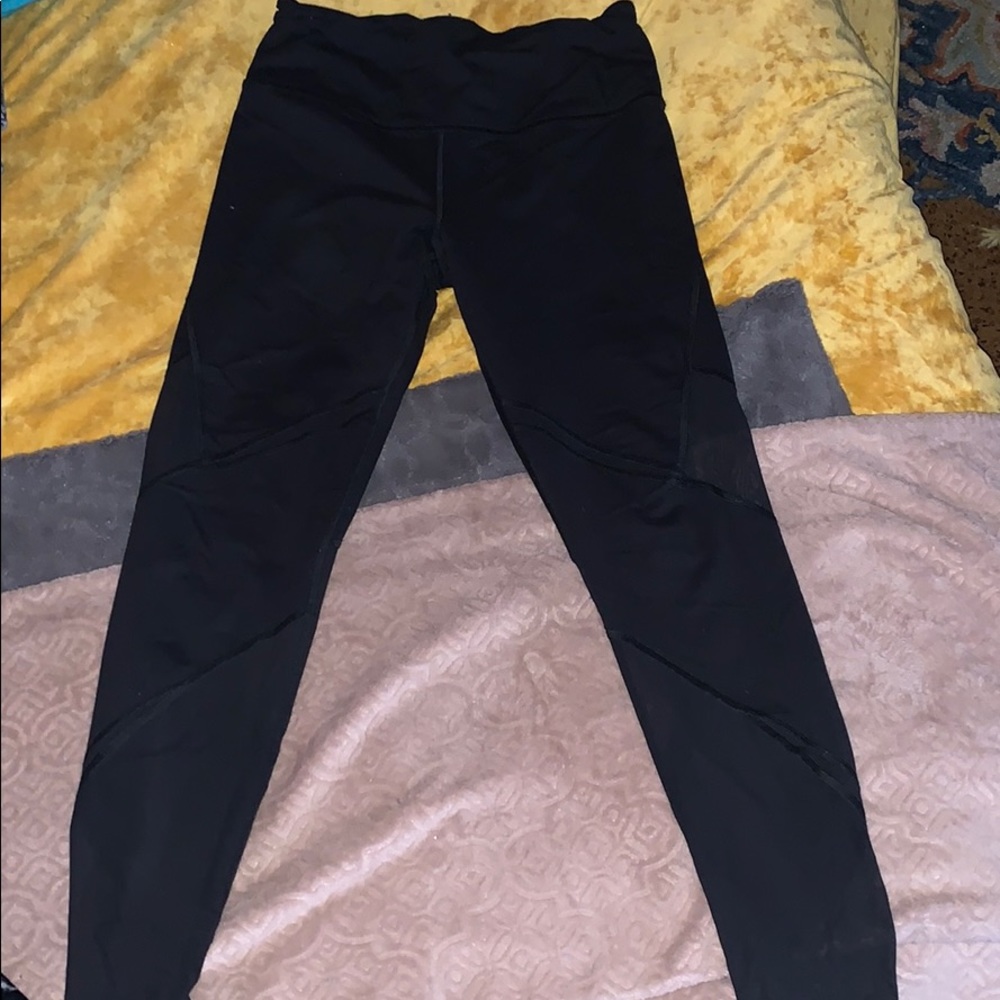 Black mesh VS legging